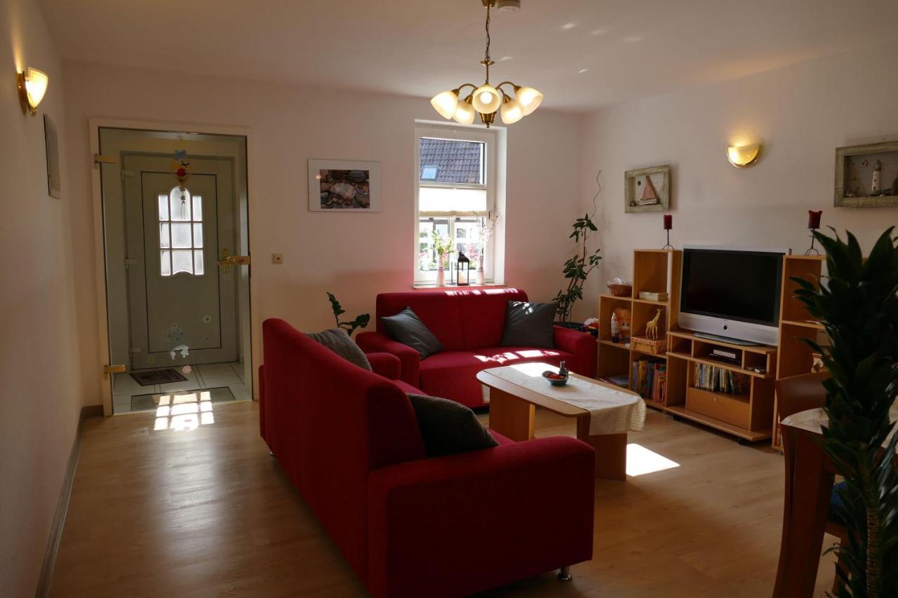 Ferienwohnung-Amsel-Kinderfreundliche-Unterkunft-In-Zentraler-Lage แบร์เกิน เอาฟ์ รือเจิน ภายนอก รูปภาพ