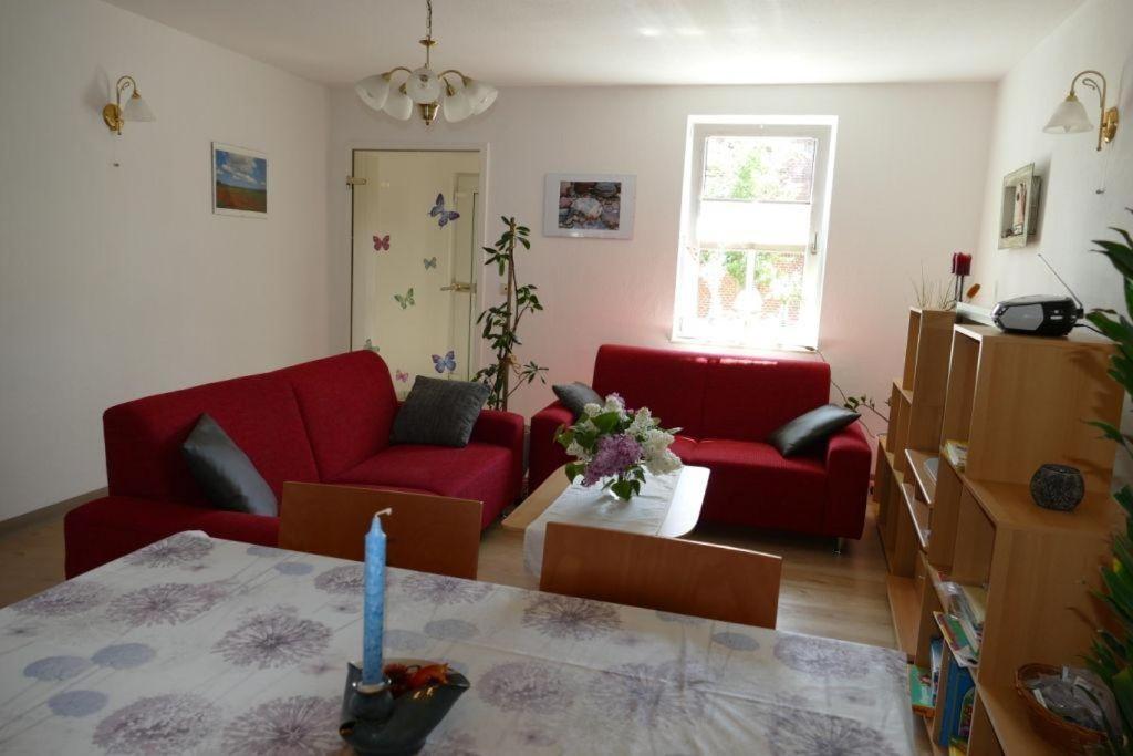 Ferienwohnung-Amsel-Kinderfreundliche-Unterkunft-In-Zentraler-Lage แบร์เกิน เอาฟ์ รือเจิน ภายนอก รูปภาพ
